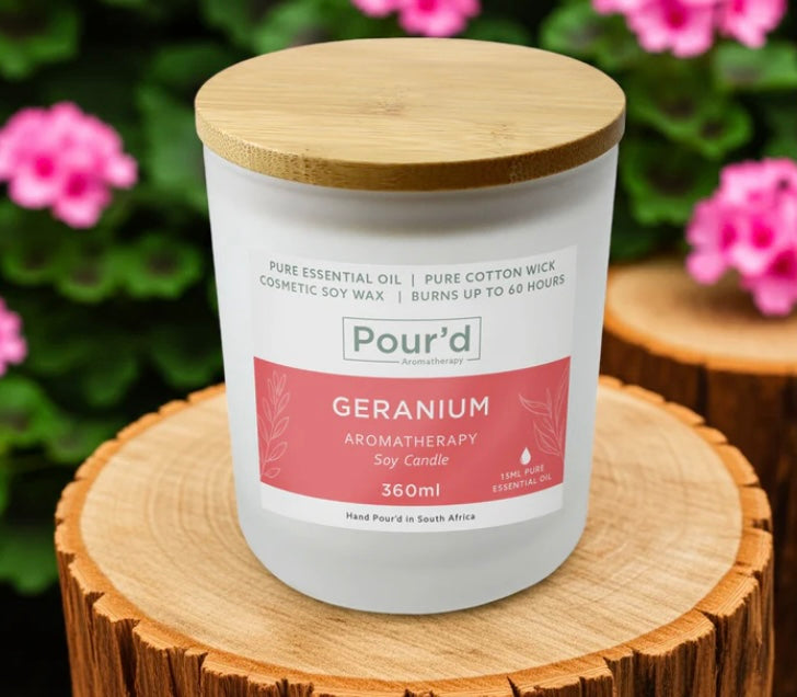 Aromatherapy Soy Candle 360ml – Lunar Glass: not your average showpiece... it comes with a fancy bamboo lid and probably thinks plastic is beneath it! (But don’t worry, it’s not — it’s glass